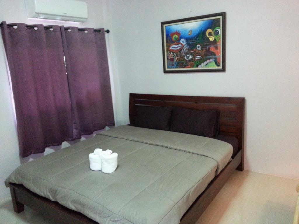 Baan Khaoneawdum Hotel Nong Nam Daeng Room photo