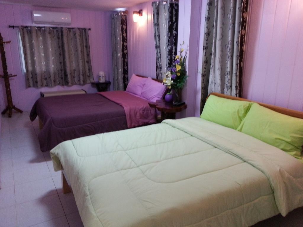 Baan Khaoneawdum Hotel Nong Nam Daeng Room photo