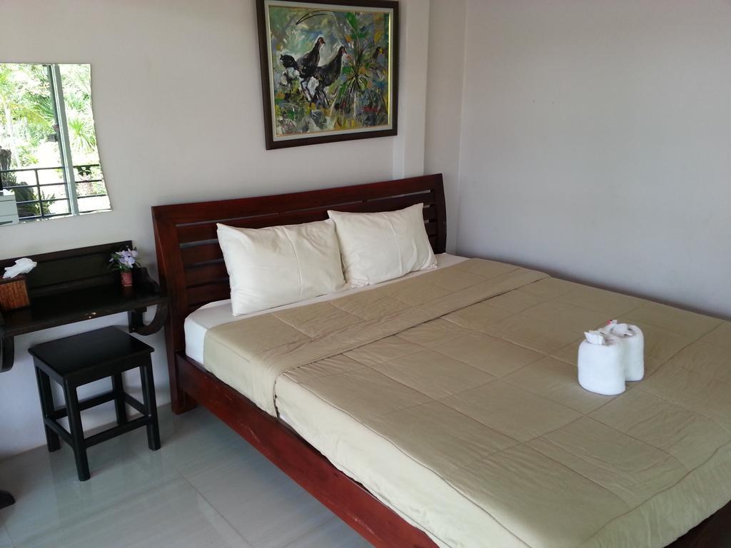 Baan Khaoneawdum Hotel Nong Nam Daeng Room photo