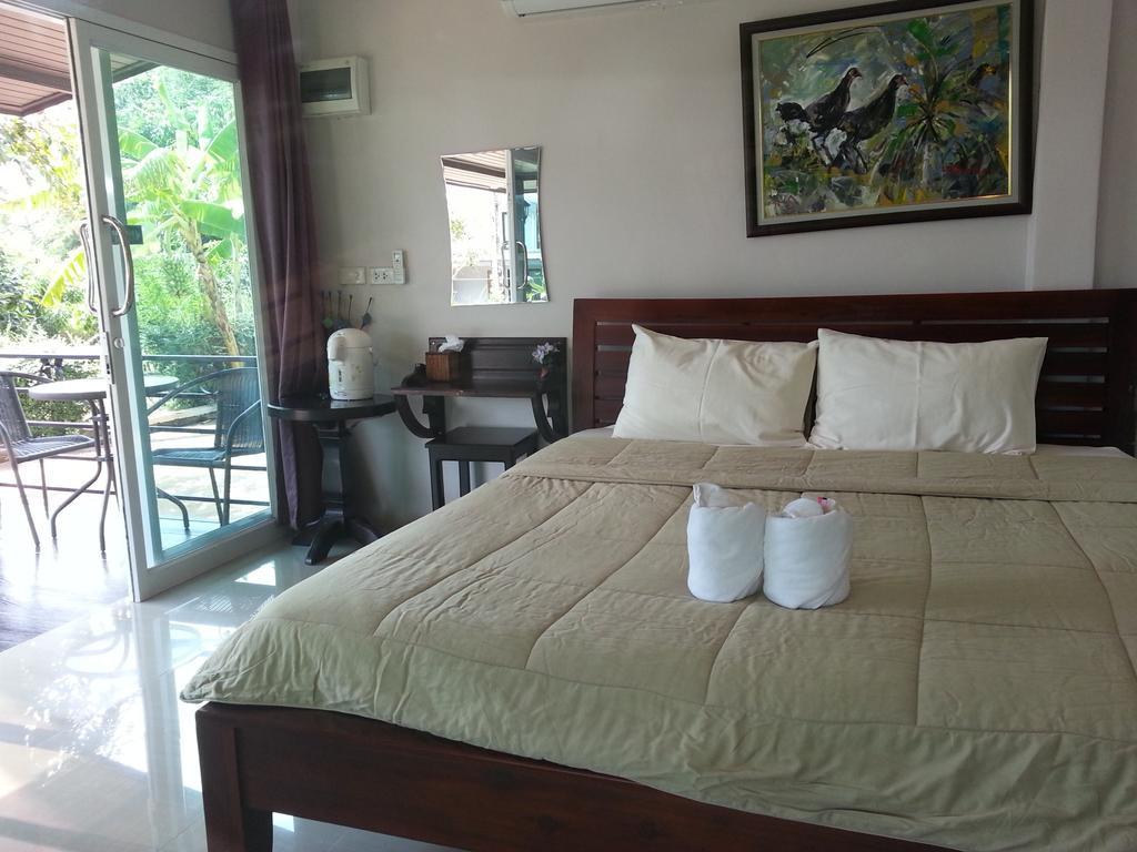 Baan Khaoneawdum Hotel Nong Nam Daeng Room photo